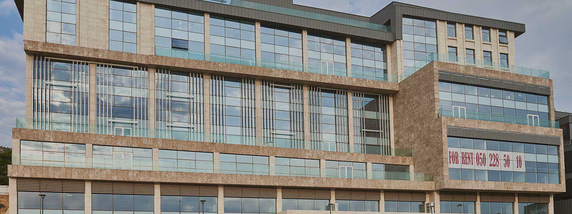 Bayıl Plaza Biznes Mərkəzi