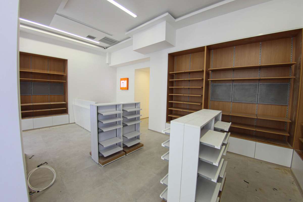 "Xiaomi" obyekt təmir